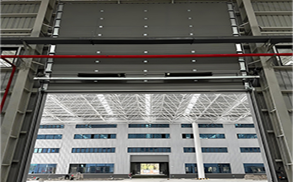 岚皋工业提升门