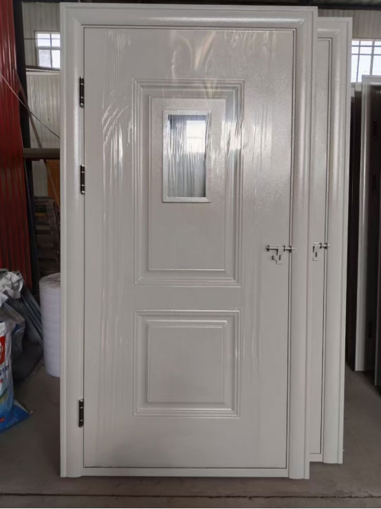 岚皋学校教室门 岚皋学校教室门