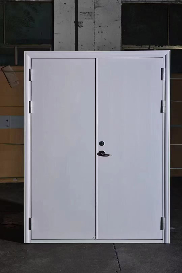 酒店项目完成公共区域岚皋防火门布设