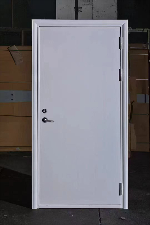 社区活动中心加装岚皋防火门保障居民安全